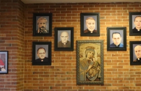Galería Sacerdotes
